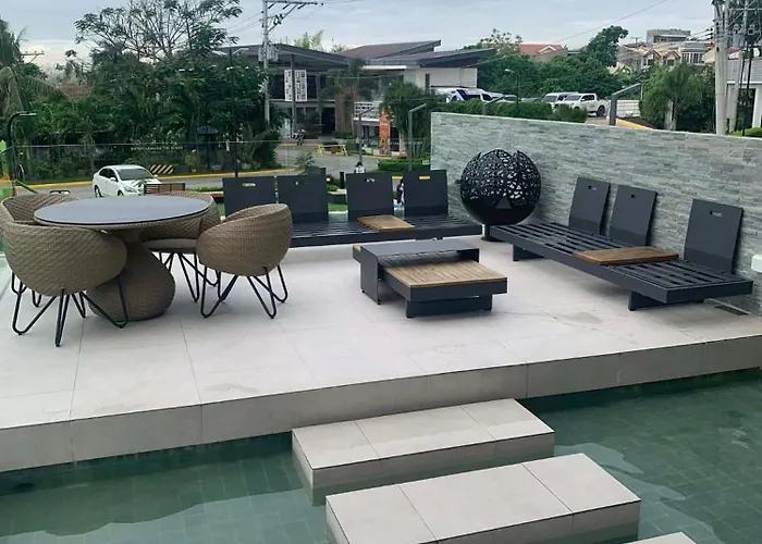 Cozy 1br With Balcony, Sea View And Pool - Fast Wifi - Snug Sanctuary Talisay (Cebu)